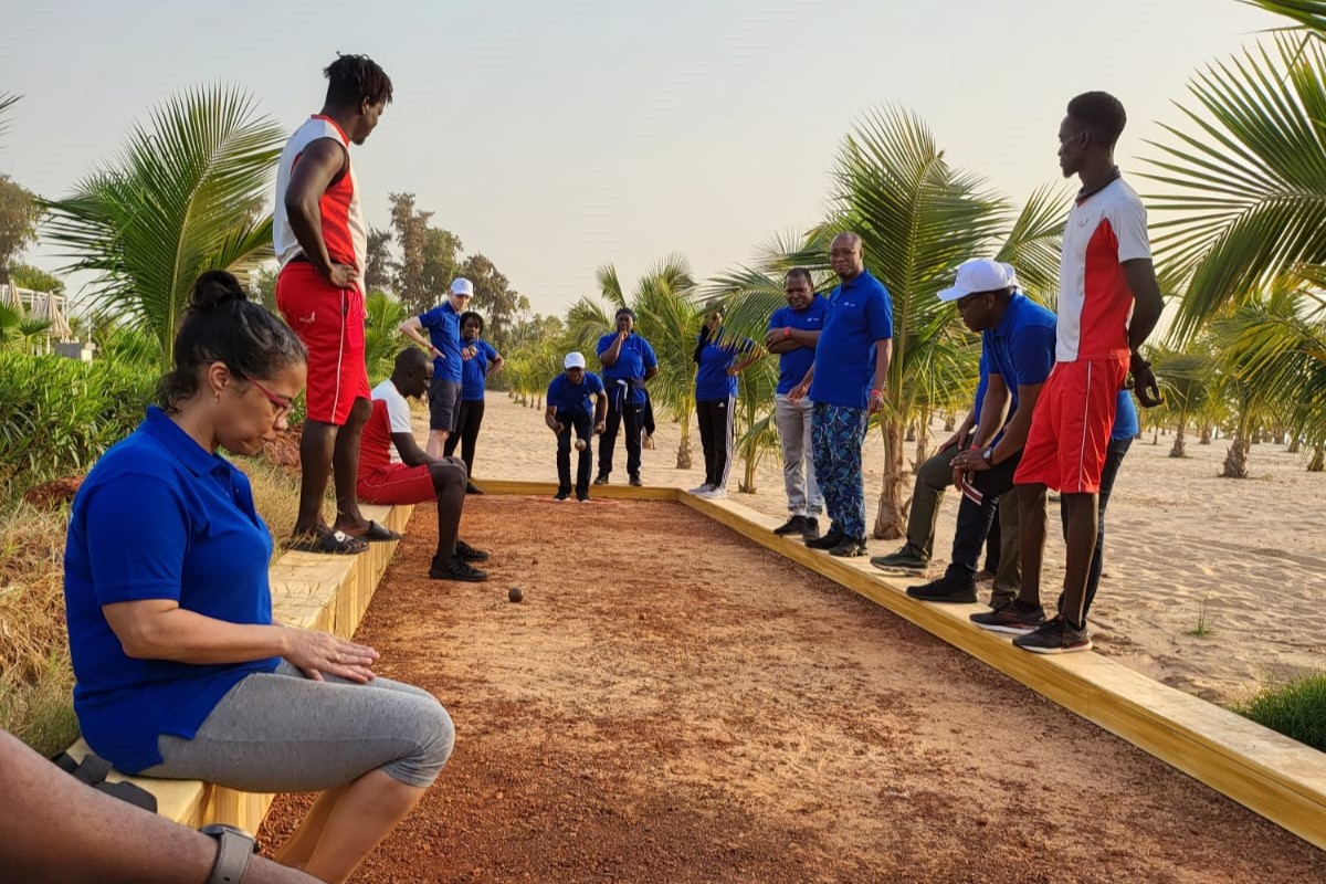 Quand la pétanque s_en mêle !